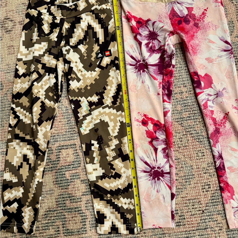 Two pairs of girls leggings size 9/10